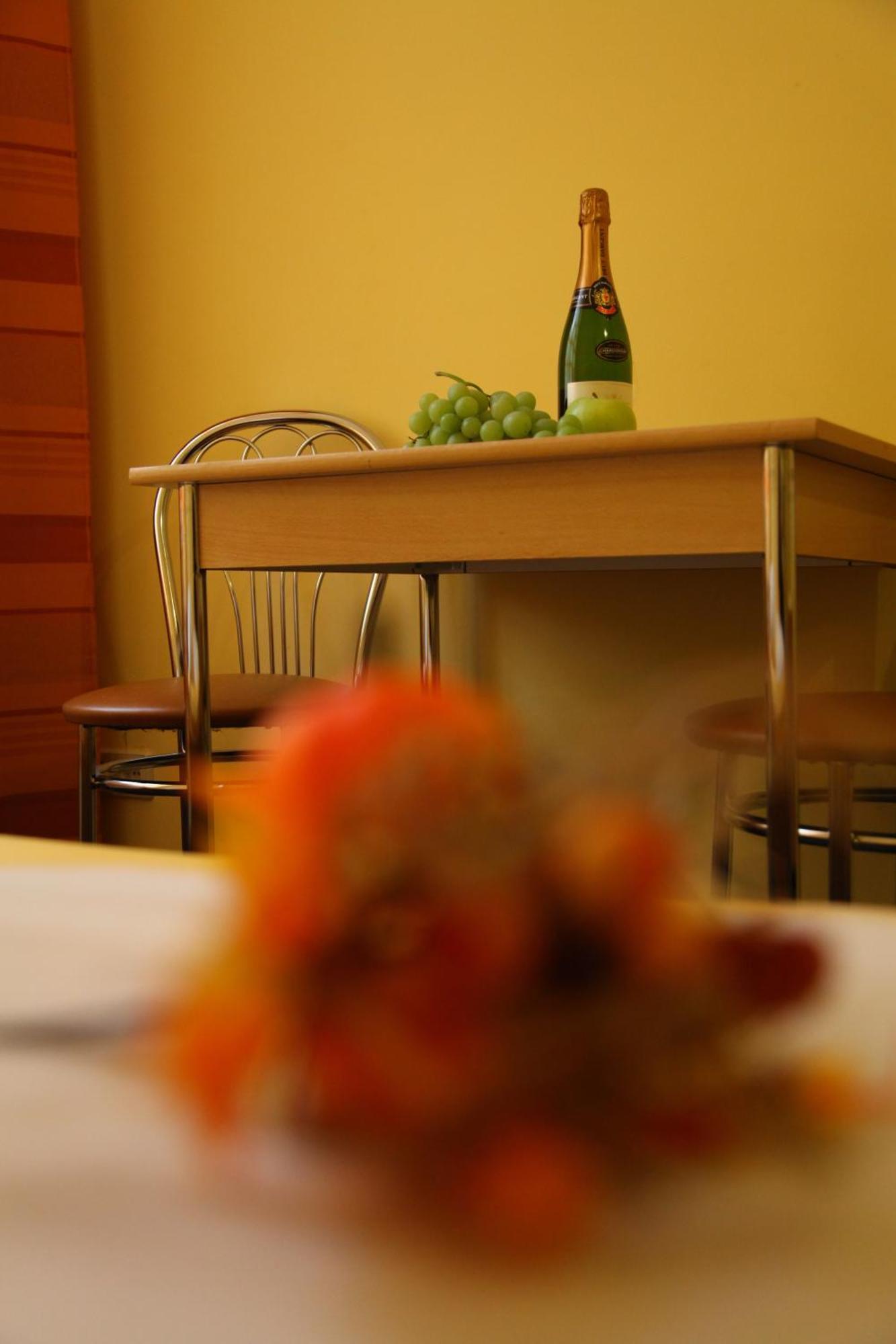 Hotel Pension Insor Берлин Экстерьер фото