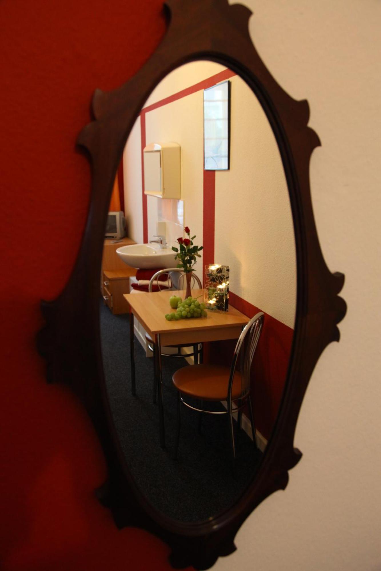 Hotel Pension Insor Берлин Экстерьер фото